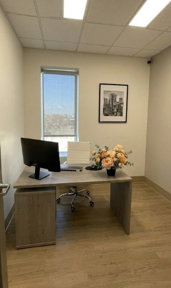 🏢 BUREAUX PRIVÉS À LOUER À BROSSARD 